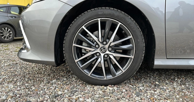 Toyota Camry cena 191900 przebieg: 11805, rok produkcji 2022 z Wilamowice małe 497
